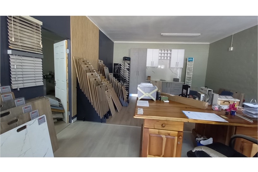 To Let commercial Property for Rent in Knysna Industrial Western Cape